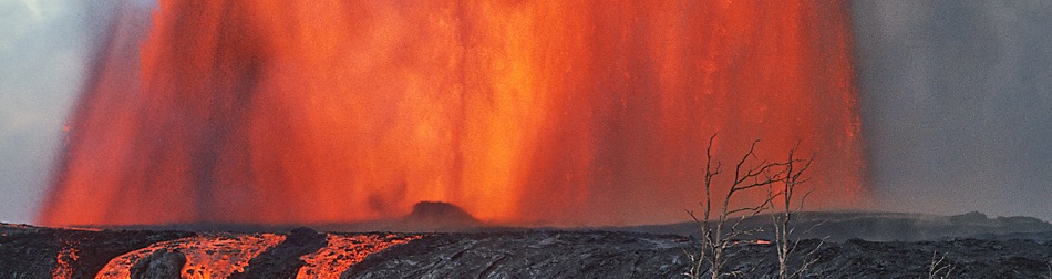 Fire fountaining at Mauna Ulu 1969 [USGS]